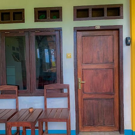 Breeze Hostel Kuta  エクステリア 写真