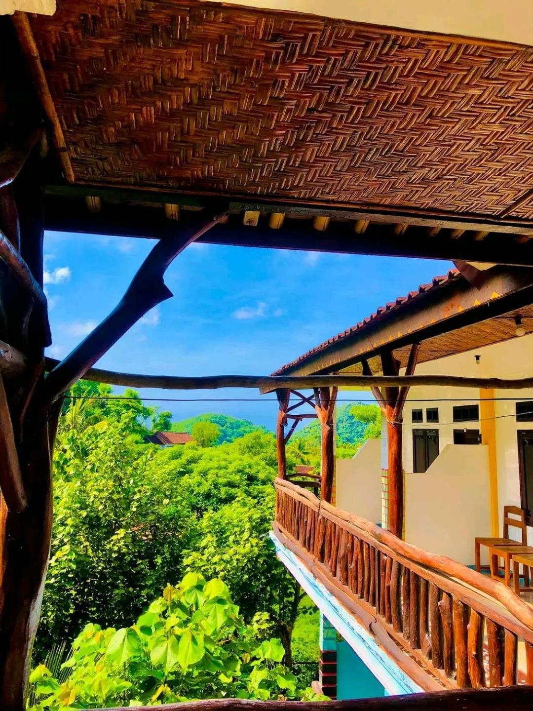 Breeze Hostel Kuta  エクステリア 写真