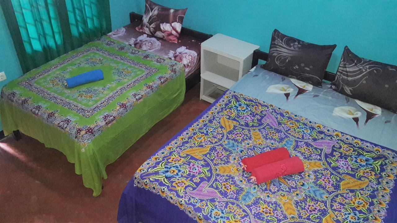 Breeze Hostel Kuta  エクステリア 写真