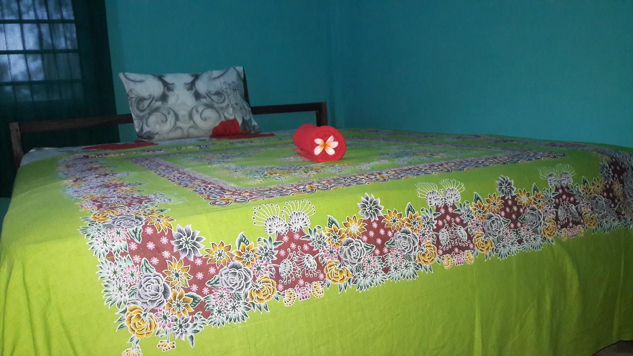 Breeze Hostel Kuta  エクステリア 写真