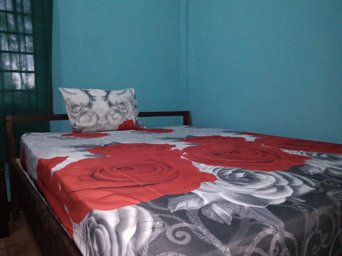 Breeze Hostel Kuta  エクステリア 写真