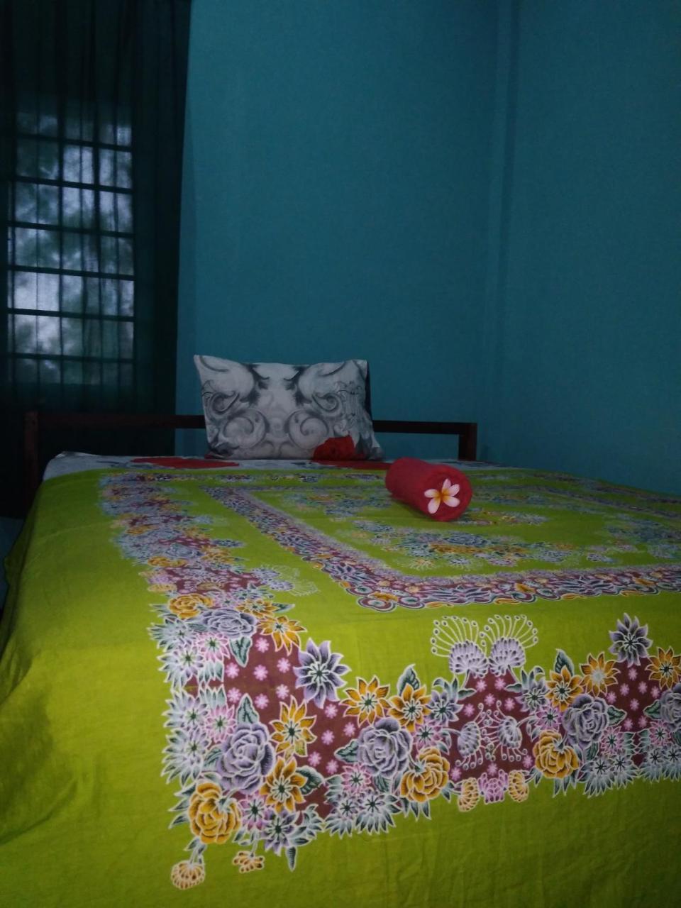 Breeze Hostel Kuta  エクステリア 写真