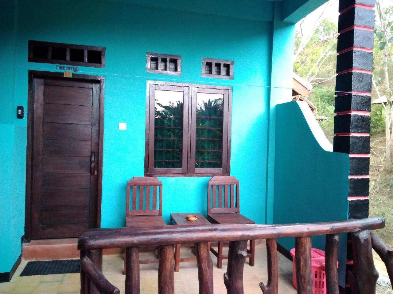 Breeze Hostel Kuta  エクステリア 写真