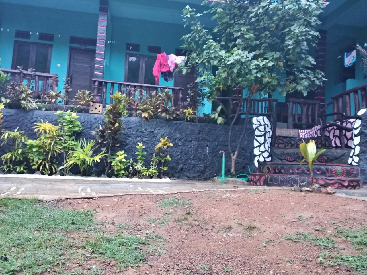 Breeze Hostel Kuta  エクステリア 写真