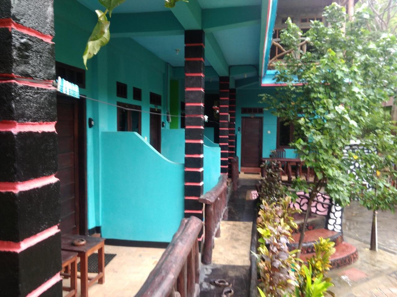 Breeze Hostel Kuta  エクステリア 写真